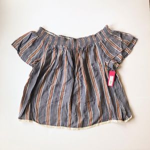 NWT! Target off the should striped top